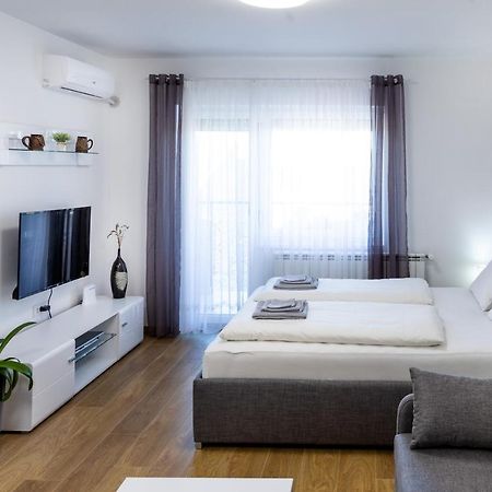Mb Apartment Subotica Exteriör bild